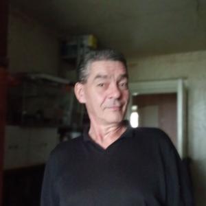 Парни в Саратове: Алексей Кошелев, 52 - ищет девушку из Саратова