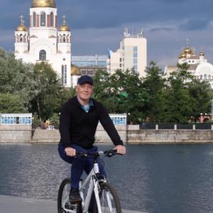 Виктор, 63 года, Нефтеюганск