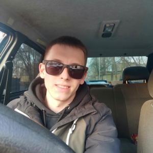 Парни в Саратове: Алексей, 26 - ищет девушку из Саратова