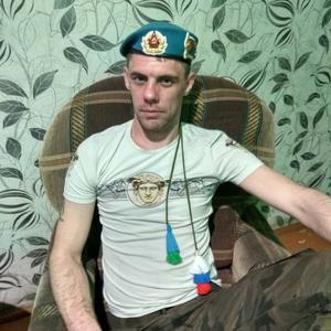 Анатолий, 36 лет, Назарово