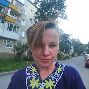 Девушки в Кемерово: Елена, 36 - ищет парня из Кемерово