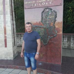 Парни в Наро-Фоминске: Олег, 57 - ищет девушку из Наро-Фоминска
