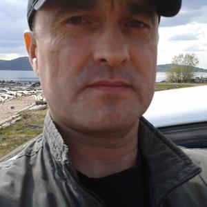 Парни в Усть-Илимске: Леонид, 52 - ищет девушку из Усть-Илимска