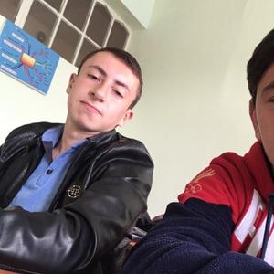 Парни в Дербенте: Вадим, 23 - ищет девушку из Дербента