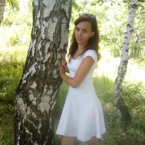 Карина, 22 года, Змеиногорск
