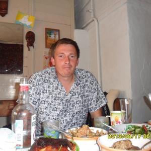 Парни в Нижнеангарске: Анатолий, 43 - ищет девушку из Нижнеангарска
