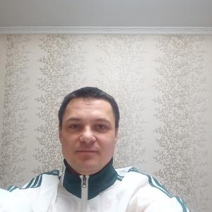 Максим, 35 лет, Калининград