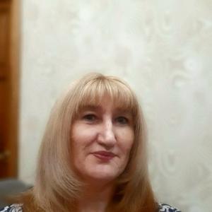 Девушки в Нижний Новгороде: Наталья, 55 - ищет парня из Нижний Новгорода