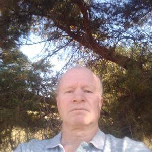 Павел, 61 год, Волгоград
