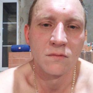 Парни в Череповце: Сергей, 33 - ищет девушку из Череповца
