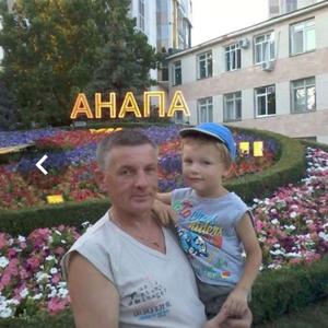 Парни в Анапе: Владимир, 62 - ищет девушку из Анапы