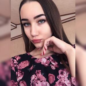 Девушки в Оренбурге: Алена, 23 - ищет парня из Оренбурга