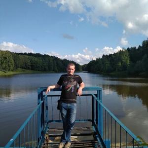 Парни в Протвино: Сергей Логвинов, 36 - ищет девушку из Протвино