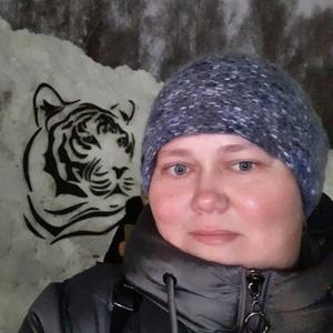 Елена, 40 лет, Белово