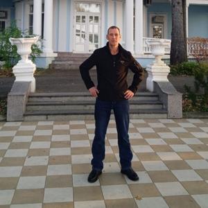 Рустам, 37 лет, Хабаровск