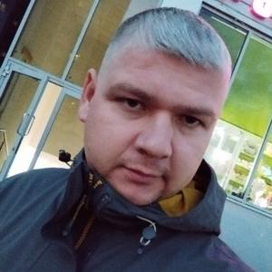 Парни в Нижнекамске: Андрей, 40 - ищет девушку из Нижнекамска