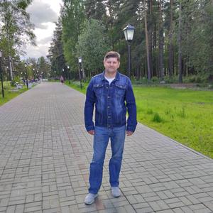 Олег, 49 лет, Отрадное