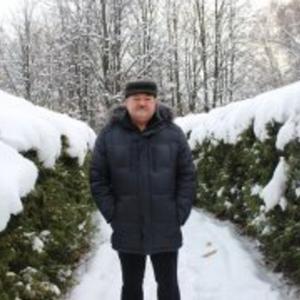 Парни в Новокубанске: Владимир, 64 - ищет девушку из Новокубанска