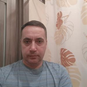 Юрий, 46 лет, Брянск