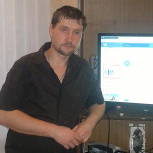 Михаил, 38 лет, Волхов