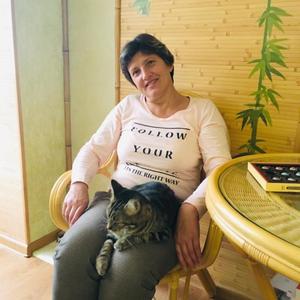 Парни в Таганроге: Эмили, 58 - ищет девушку из Таганрога