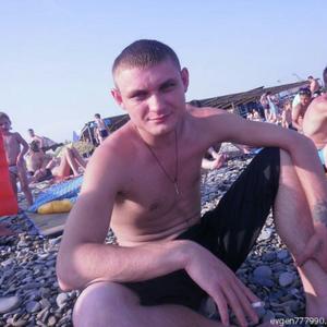 Евгений, 36 лет, Шахты