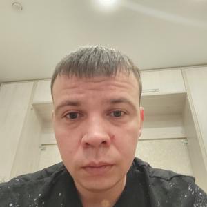 Александр, 32 года, Екатеринбург