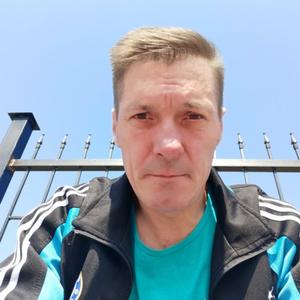 Парни в Покачи: Владимир Сабуров, 54 - ищет девушку из Покачи