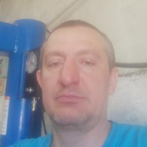 Андрей, 42 года, Айхал