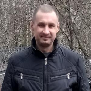 Парни в Казани (Татарстан): Артём, 52 - ищет девушку из Казани (Татарстан)