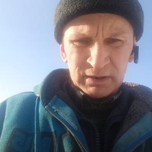 Парни в Якутске: Павел, 51 - ищет девушку из Якутска