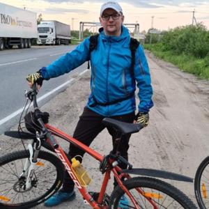 Парни в Сыктывкаре: Олег, 40 - ищет девушку из Сыктывкара