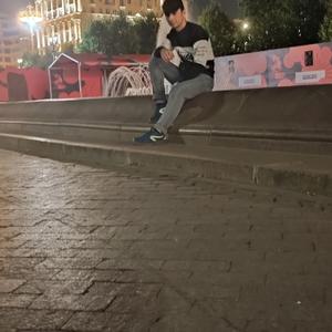 Баха, 22 года, Москва