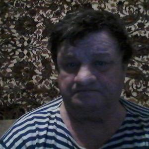 Виктор, 72 года, Новосибирск