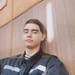 Антон, 21 год, Омск