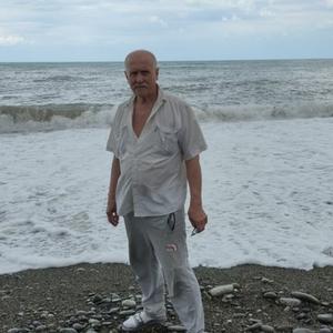 Парни в Нахабино: Евгений, 73 - ищет девушку из Нахабино