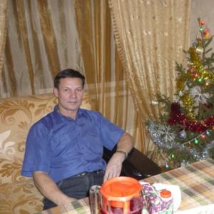 Михаил, 58 лет, Архангельск