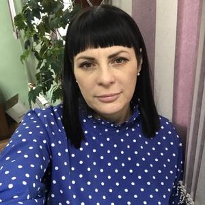 Девушки в Кызыле: Наталья, 46 - ищет парня из Кызыла
