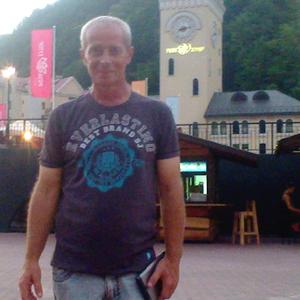 Парни в Таганроге: Сергей, 56 - ищет девушку из Таганрога