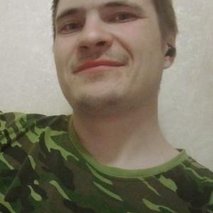Владимир, 25 лет, Слободской
