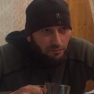Парни в Черкесске: Munya, 32 - ищет девушку из Черкесска