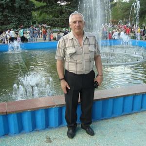 Парни в Инте: Валера Сербенко, 73 - ищет девушку из Инты