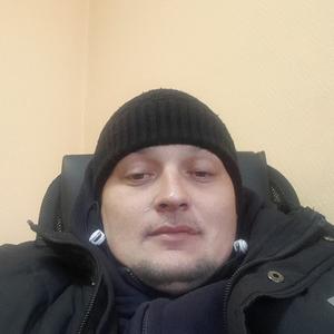 Илья, 36 лет, Саратов