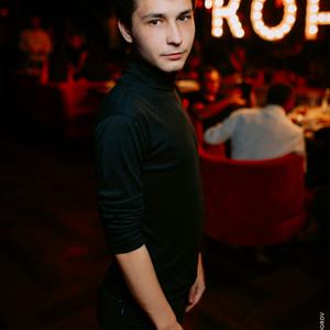 Александр, 27 лет, Оренбург