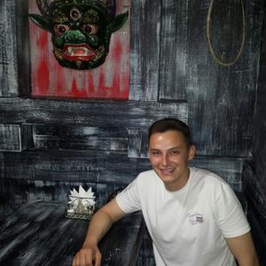 Гена, 34 года, Свердловский