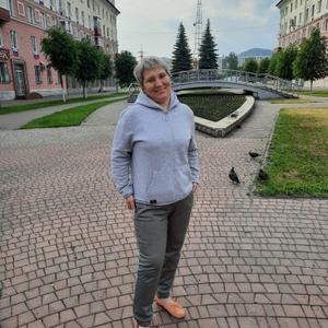 Юлия, 44 года, Междуреченск