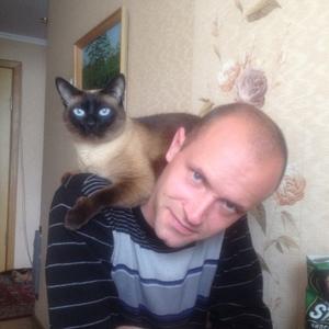 Олег, 36 лет, Южно-Сахалинск
