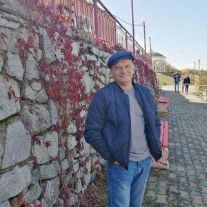 Эдуард, 56 лет, Хабаровск