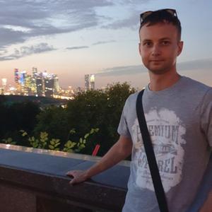 Парни в Калининграде: Кирилл, 28 - ищет девушку из Калининграда