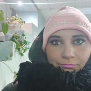 Девушки в Мурманске: Людмила, 42 - ищет парня из Мурманска